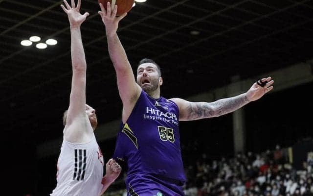 サンロッカーズ渋谷がアルバルク東京との激戦を制す…伊佐HC「みんなでつないだ大きな1勝」