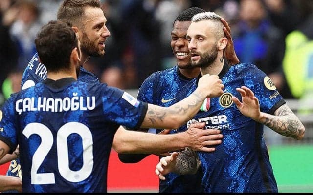 3発完勝のインテルがローマに13戦ぶり黒星与える!　4連勝で暫定首位に浮上しミランに圧力《セリエA》