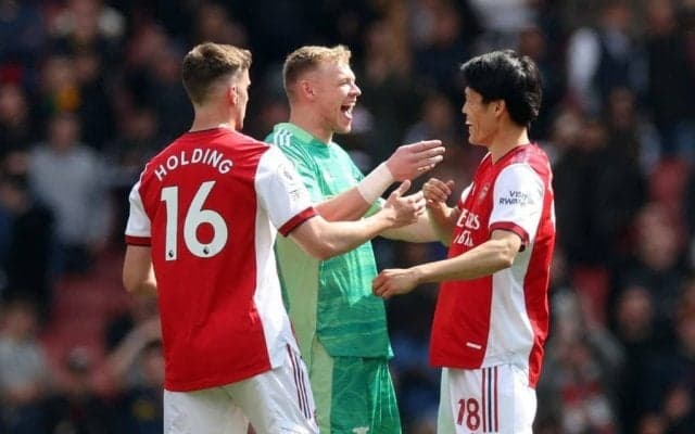 冨安健洋「3か月ぶり復帰のビッグマッチ」は波乱の連続！C・ロナウドも「復活ゴール」【アーセナル対マンU】(1)