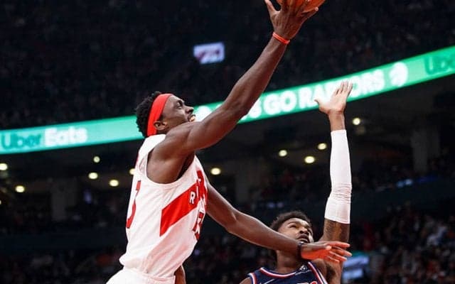 シアカムが34得点と殊勲の活躍…ラプターズがシクサーズを下し反撃の1勝／NBAプレーオフ