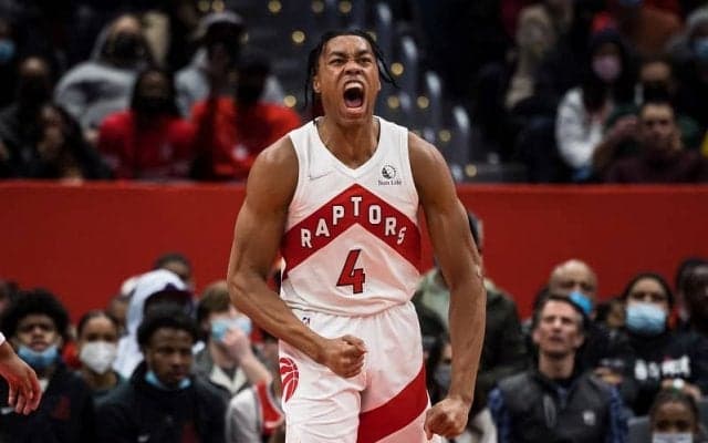 過去20シーズンで最も僅差…バーンズがモーブリーを15ポイント差で上回り新人王に