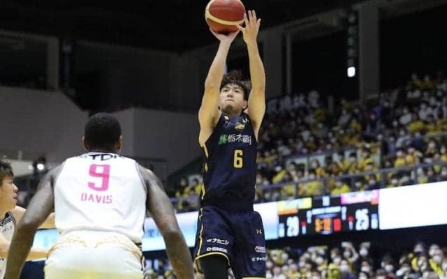 4Qを21－3と圧倒した宇都宮が秋田に連勝…スコットと比江島が20得点超えの活躍