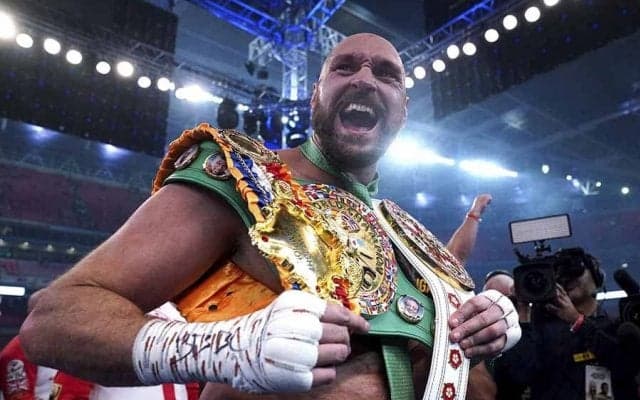 115kg挑戦者を卒倒させたフューリーの右アッパーに米メディア戦慄「年間最高KO候補だ」