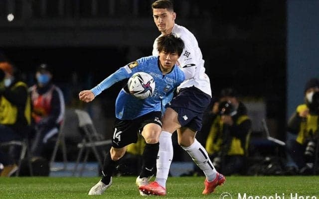 日本代表MF脇坂泰斗が「中村憲剛級FK」を沈めた!川崎「5得点大勝」の狼煙を上げるスーパーゴール