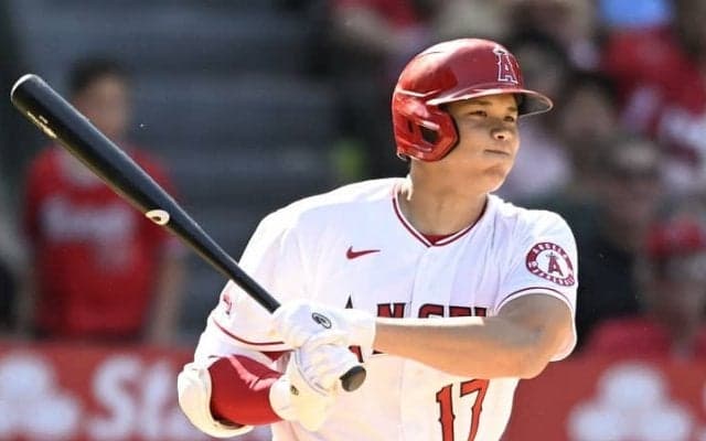 エンゼルス・大谷が思わず苦笑？マルチ安打を放つも注目集めたシーンとは