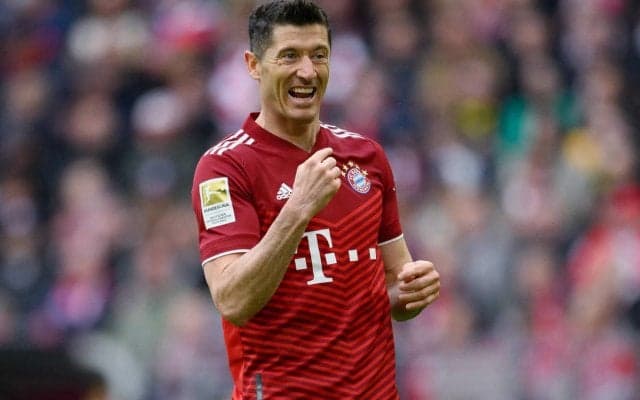 昨季41ゴールの新記録樹立したレヴァンドフスキが「ローレウス・アカデミー偉業達成賞」を受賞、ユーロ制覇のイタリア代表も「年間最優秀チーム賞」を受賞