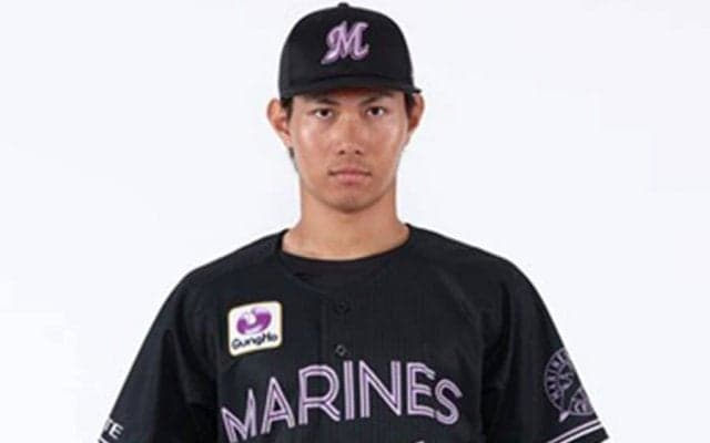 ロッテの“サマユニ”が「ずるいって。カッコよすぎ」　秀逸配色は「センス抜群」