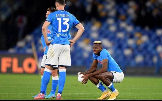 エンポリに逆転負けでスクデット絶望的のナポリ、試合後のロッカールームで副会長と激突