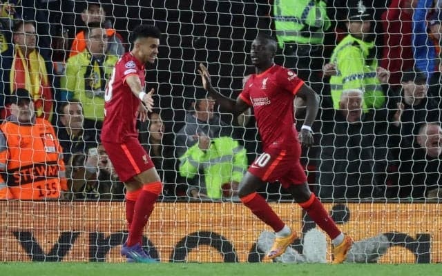 ｢驚異の身体能力｣!!リバプール背番号10のゴールが凄い!CL準決勝「ビジャレアル戦1stレグ」での圧巻｢決勝ゴール｣