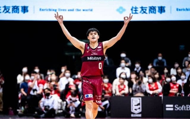 終盤の3Pで試合を決定づけた藤井祐眞「思いきり打って、決められて良かった」