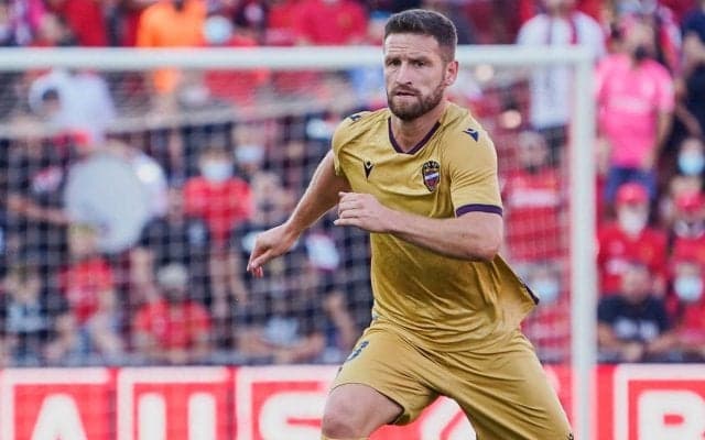 元アーセナルDFムスタフィが在宅中に強盗被害…総額1億4000万円の金品を奪われる