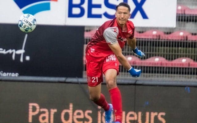 日本代表GKシュミット・ダニエルが北から南へ、沖縄旅行のフォトを掲載