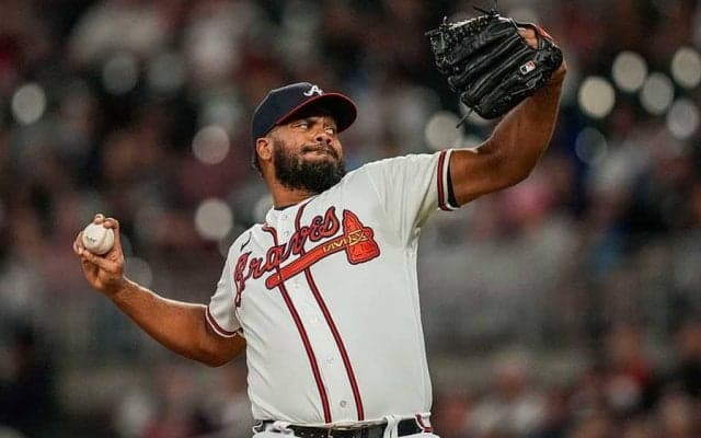 鈴木誠也に投じたメジャー最強守護神のカッターに米衝撃「最終的に左打席で捕ってる」