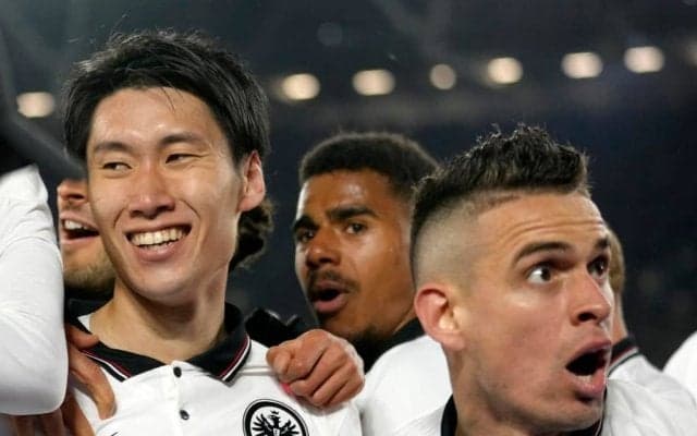 鎌田大地、今季「EL5点目」の「超反応」決勝ゴール！準決勝の大舞台で「評価爆アゲ」の大活躍【ウェストハム対フランクフルト】(2)