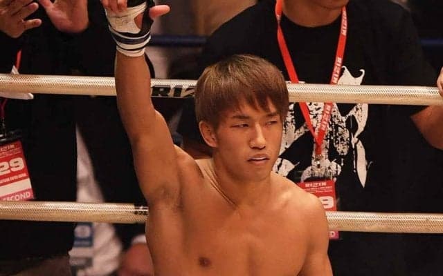 朝倉海「とんでもないことが起きました」　UFC代表と対面にファン騒然「もしかして…」