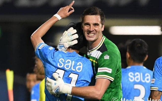 大井健太郎が歩み寄り…勝利後「磐田に外国人選手がフィットする」理由が覗いたシーン【磐田ｖｓ名古屋】(2)