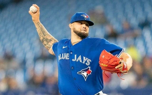 【MLB】「どうやったら当てられる？」　右に左に40cm曲がる“2種類の魔球”は「打てっこない」