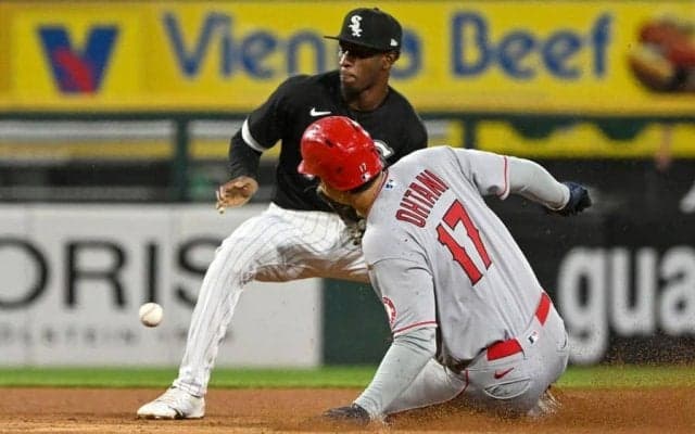 【MLB】大谷翔平が「瞬間移動する」　マジックのような爆速スチールは「走るユニコーン」