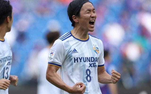 「地を這うライナー」元横浜FMコンビから蔚山現代の天野純が豪快弾！ 一時は川崎Fを救うゴールに…
