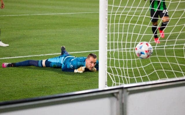 GKもゴールインのスーパーシュートに全米が沸く!「21年のプスカシュ賞候補みたい」