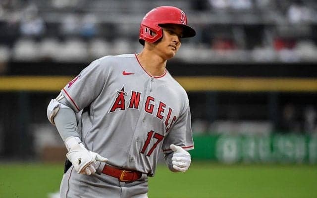 【MLB】大谷翔平、負傷交代翌日ベンチスタートも代打待機　右股関節の症状回復、検査予定なし