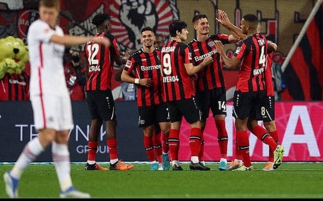 レバークーゼンが長谷部＆鎌田出場のフランクフルトに快勝!　ライプツィヒは痛恨連敗で5位転落…《ブンデスリーガ》