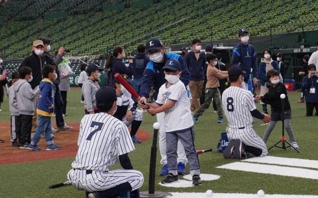 野球人口減少を食い止めたい　西武と埼玉県の18団体が“未経験”の子ども向けイベント