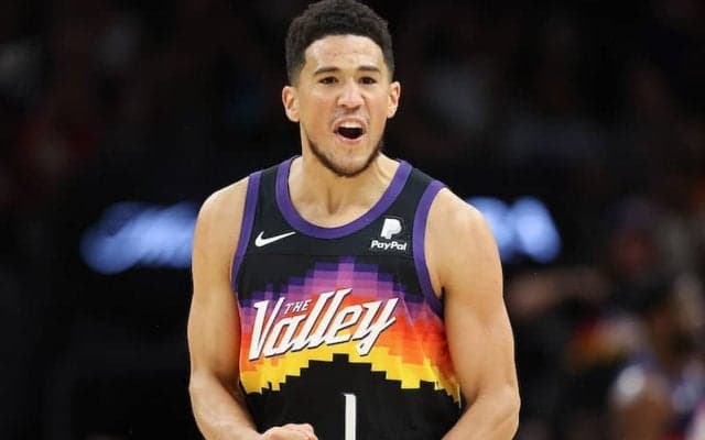 サンズがマブスを下しホームで先勝…エイトン、ブッカーらが攻撃面でけん引／NBAプレーオフ