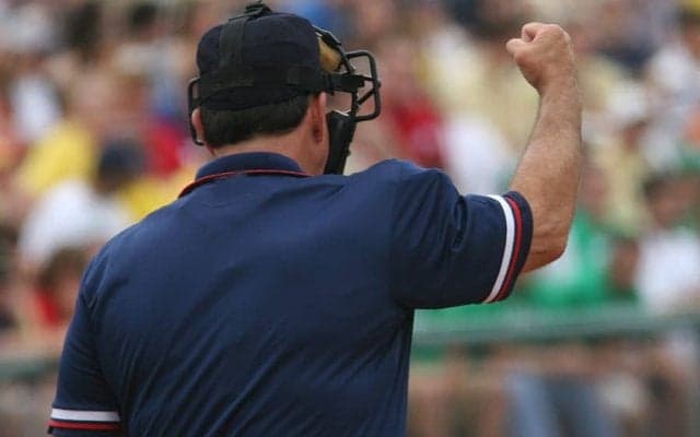 【MLB】打席外して三振宣告に打者呆然　“規定時間超過”は「馬鹿げたルール」「酷いな」