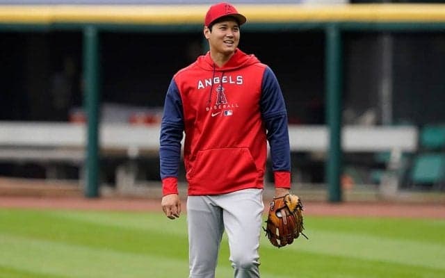 大谷翔平の“いたずら”で仰天した敵地ファン、交流を羨む声が続出「超ラッキーだ」