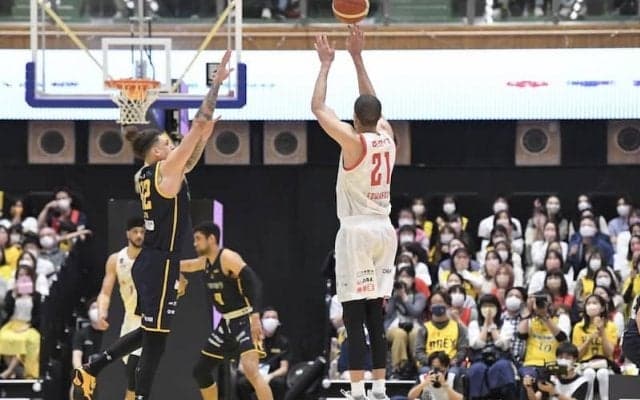 Bリーグ第35節のベストオブタフショット…1位はエドワーズの逆転3ポイントシュート