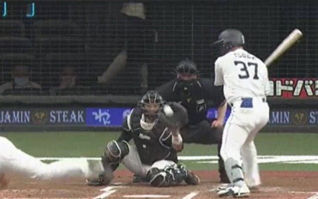 打者も思わず腰引く変化が「エグい」　防御率0点台右腕の“宝刀”は「切れが凄い」