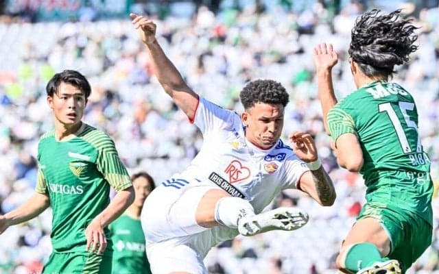 仙台4連勝ならず！(1)「ポジショニングの修正」「右サイドから3失点」「間に合わなかった交代」