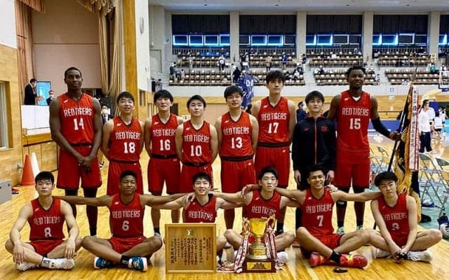 3年ぶりに帰ってきた能代カップ…開志国際が昨夏IH優勝の中部大第一を破り2度目の優勝