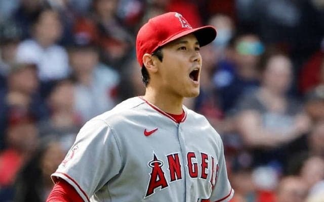「理解できない！」大谷翔平が魅せた聖地での“11奪三振”に米識者も熱狂！「野球界のエイリアンだ」