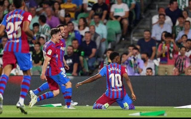 バルセロナがファティの復帰後初弾とジョルディ・アルバのラストプレー弾でベティスに競り勝ちCL出場権獲得《ラ・リーガ》