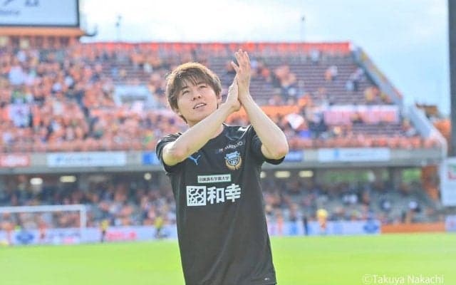 これぞ川崎！ 圧巻のコンビネーション＆技術が詰まった「“新14番”が14分に初ゴール」スタジアム熱狂