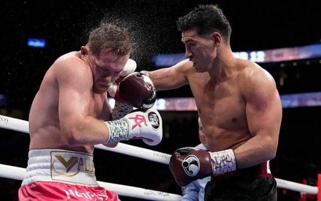 まさかの敗戦カネロが王者を潔く称賛「俺は今日負け、彼が勝った。言い訳はしない」