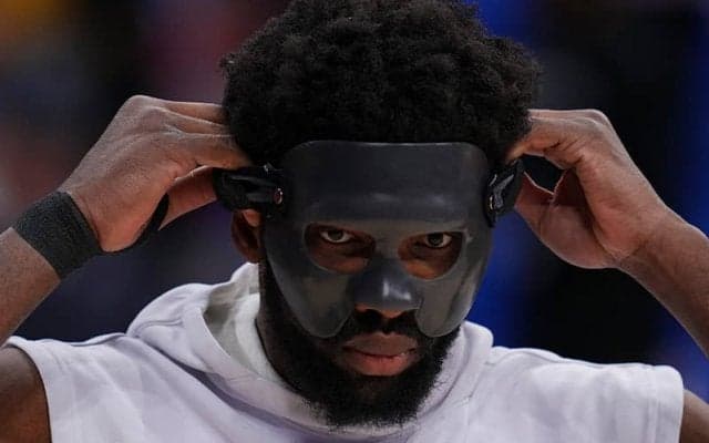 復帰戦でダブルダブルを見せたエンビード…「どんなに調子が悪くてもできることを」