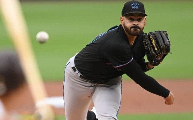 【MLB】驚異の“45cm水平移動”　防御率1位右腕の魔球は「地球外からの飛行物体では」