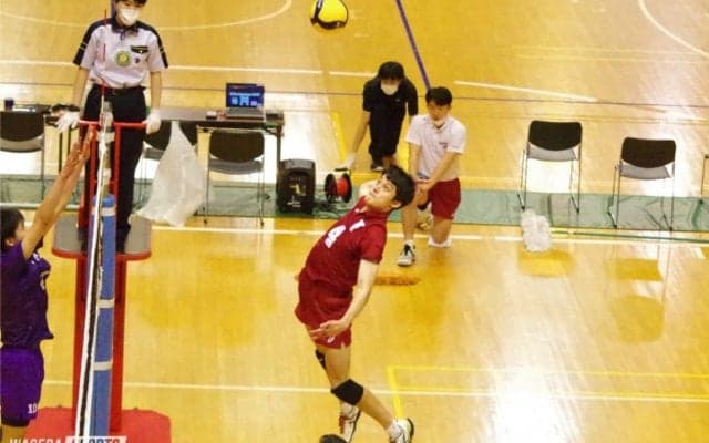 ブロックが光り、初陣を勝利で飾った！