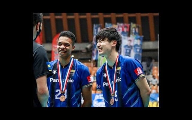 現役大学生がVリーグ途中参戦で新人賞獲得。大塚達宣が語る、名門・パナソニックで得た「技術と自信」