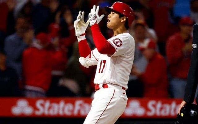 大谷翔平、今度は6号満塁HR！　衝撃の2打席連発に米記者も仰天「凄い。球を破壊した」