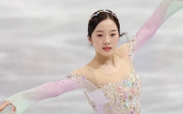 「ガチで天使」本田真凜が公開した野球ユニ姿が大反響！始球式の舞台裏映像に「なに着ても似合う！」