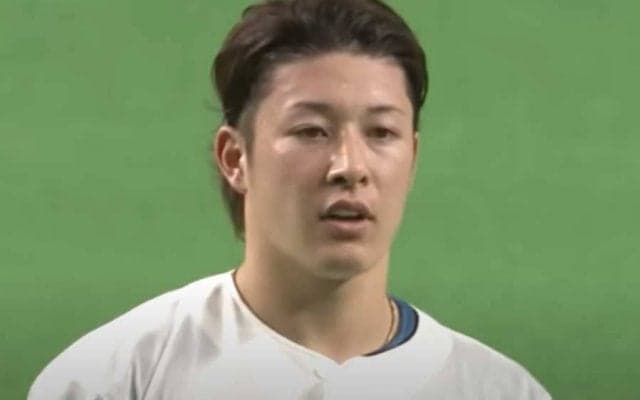 「球の伸び本当にエグいな」　進化する吉田輝星の“美直球”は「球筋綺麗すぎん？」
