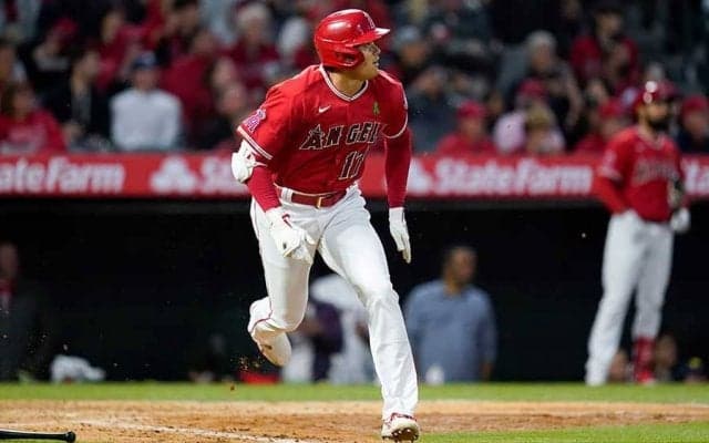 【MLB】大谷翔平、2試合連続マルチ　技あり中前打＆フェン直二塁打、エ軍は大量リード