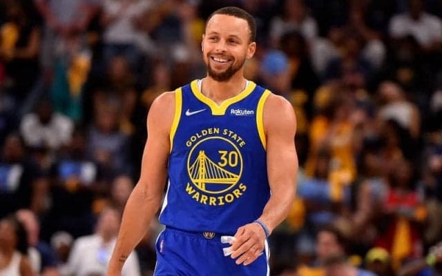 カリーがインタビューで「キングスにトレードされた気分」とコメントした理由とは