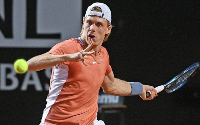 シャポバロフが逆転勝利で8強入り。ナダルは終盤、足の痛みでミスが増加[BNLイタリア国際]