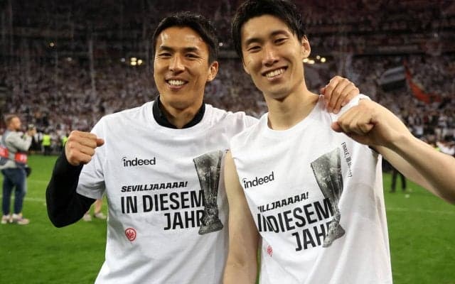 カメラは見ていた! EL決勝進出を決め、喜び踊る鎌田大地の姿を