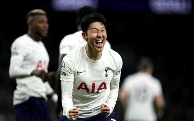 プレミアリーグ｢年間最優秀選手｣ノミネート!!韓国代表FWソン・フンミンやアーセナルMF、リバプールFWも選出!